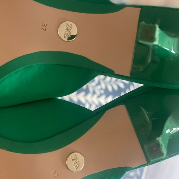Zara green mules pointy toe heels - Picture 3 of 5